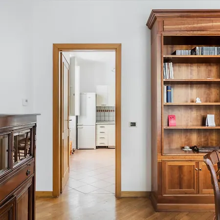 Colosseum Monti Large Flat * Rom